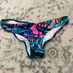 VS pink bikini bottoms